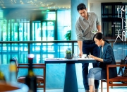 开云体育APP下载-速度的对决，从F1的轰鸣到NBA的奔跑—新赛季的启示