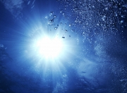 开云sport-时空交错的绿茵诗篇，莱万爆发撕裂黎明，摩洛哥沙漠风暴决胜文艺复兴之都