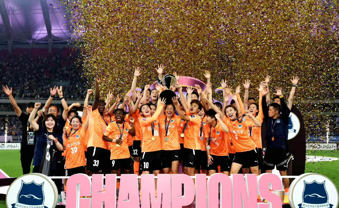 加拿大女子曲棍球队夺得金牌 加拿大女子曲棍球队夺得金牌