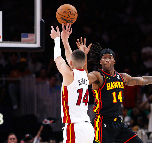 关于热火豪取篮网攻克东部总决赛,豪取冠军路上先机的信息 关于热火豪取篮网攻克东部总决赛,豪取冠军路上先机的信息