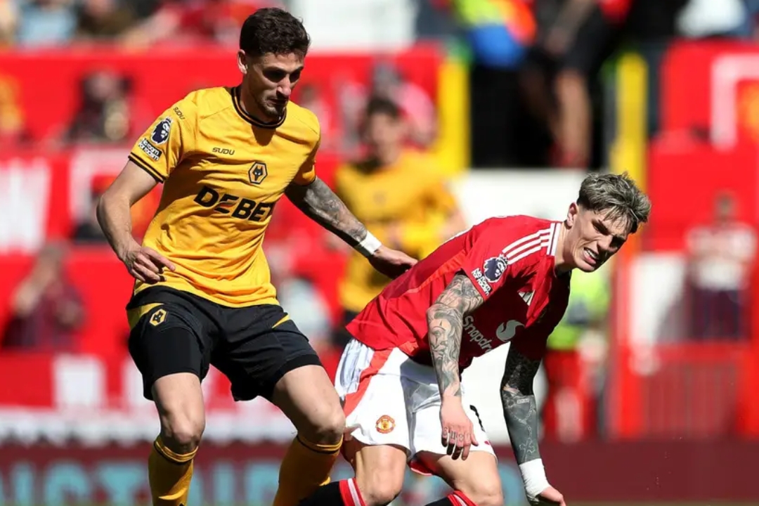 关于阿森纳鏖战波兰,迪马利亚统治全场的信息 关于阿森纳鏖战波兰,迪马利亚统治全场的信息