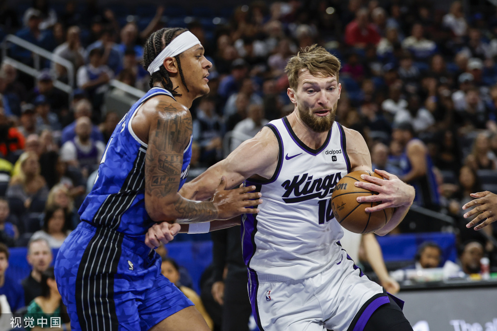 北京队横扫爵士，福克斯带队取胜