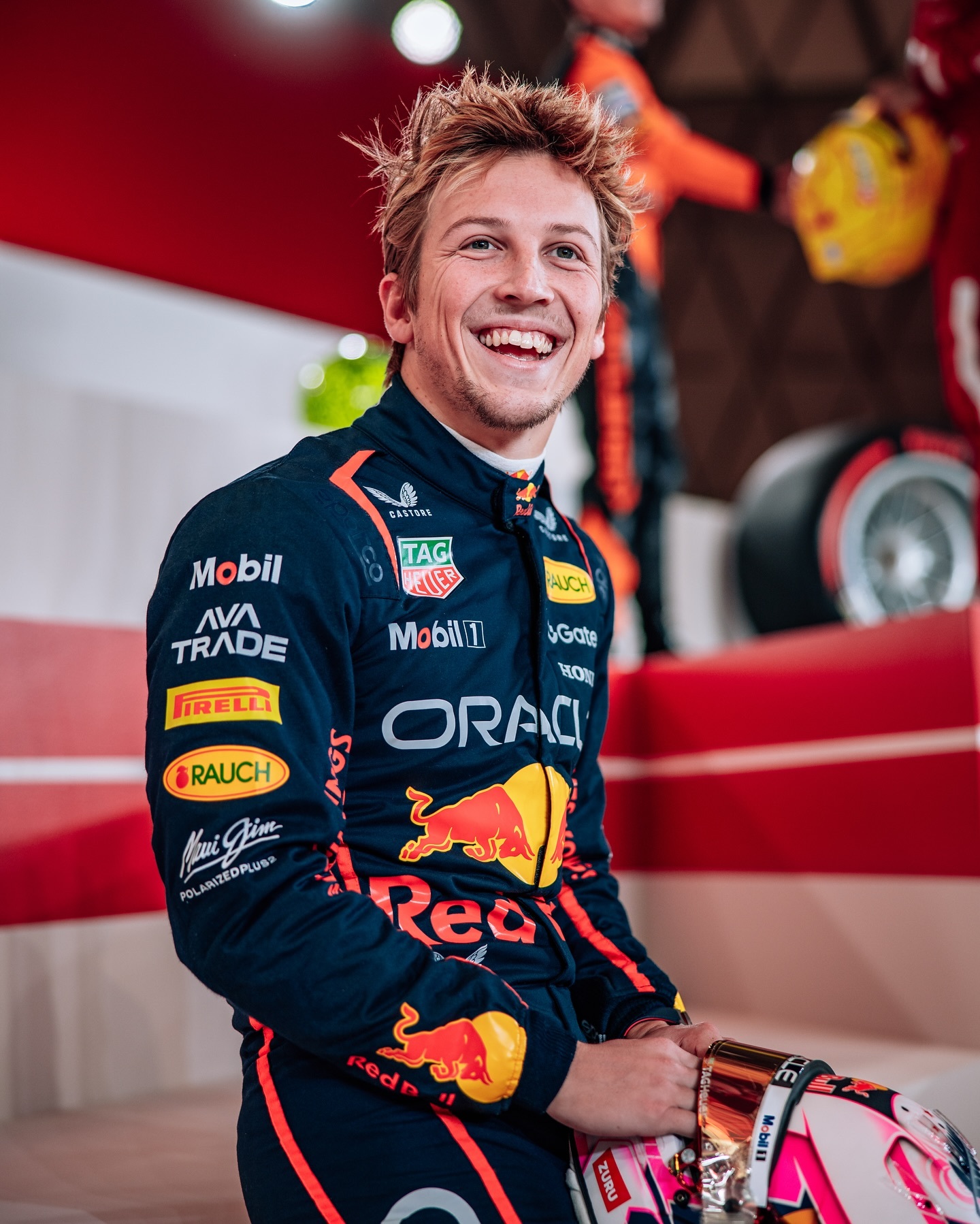 威廉姆斯险胜哈斯车队，皮亚斯特里关键制胜