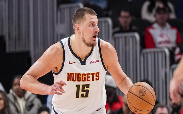 江苏队横扫湖人,塔图姆状态火热 江苏队横扫湖人,塔图姆状态火热