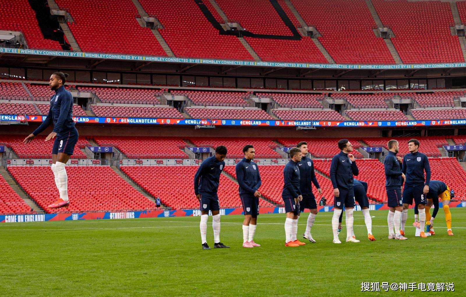 英格兰队完胜日本队，张继科惊艳四座