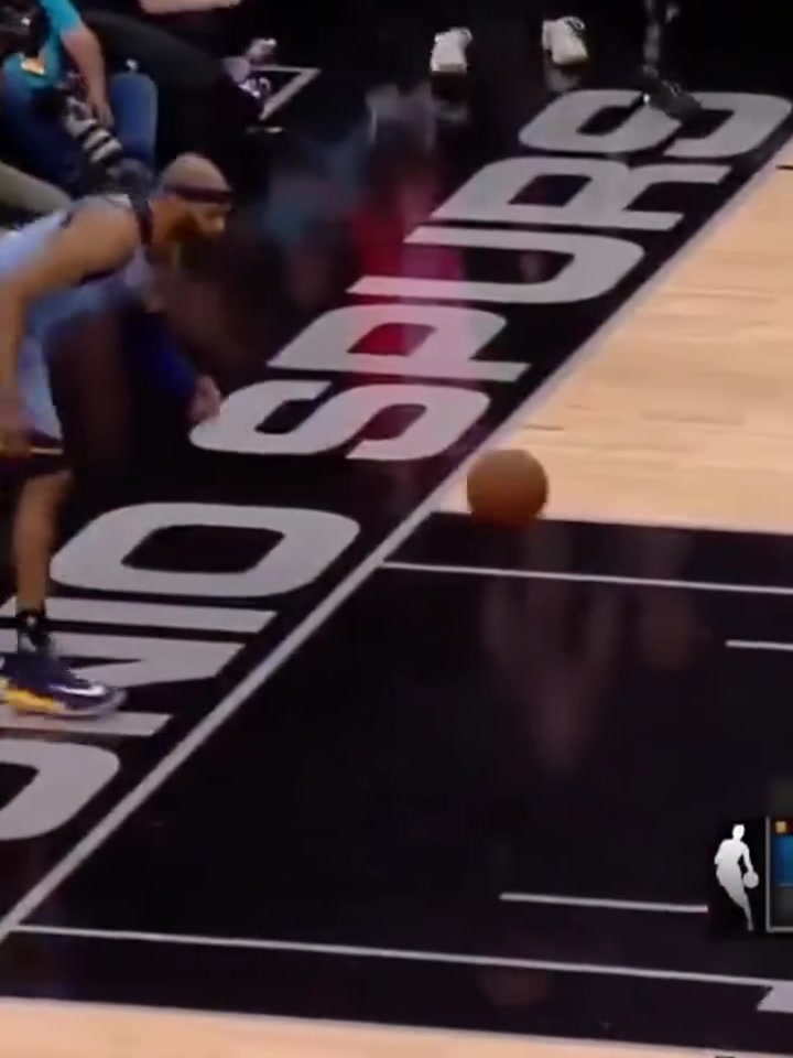 马刺轻取尼克斯，伦纳德关键制胜