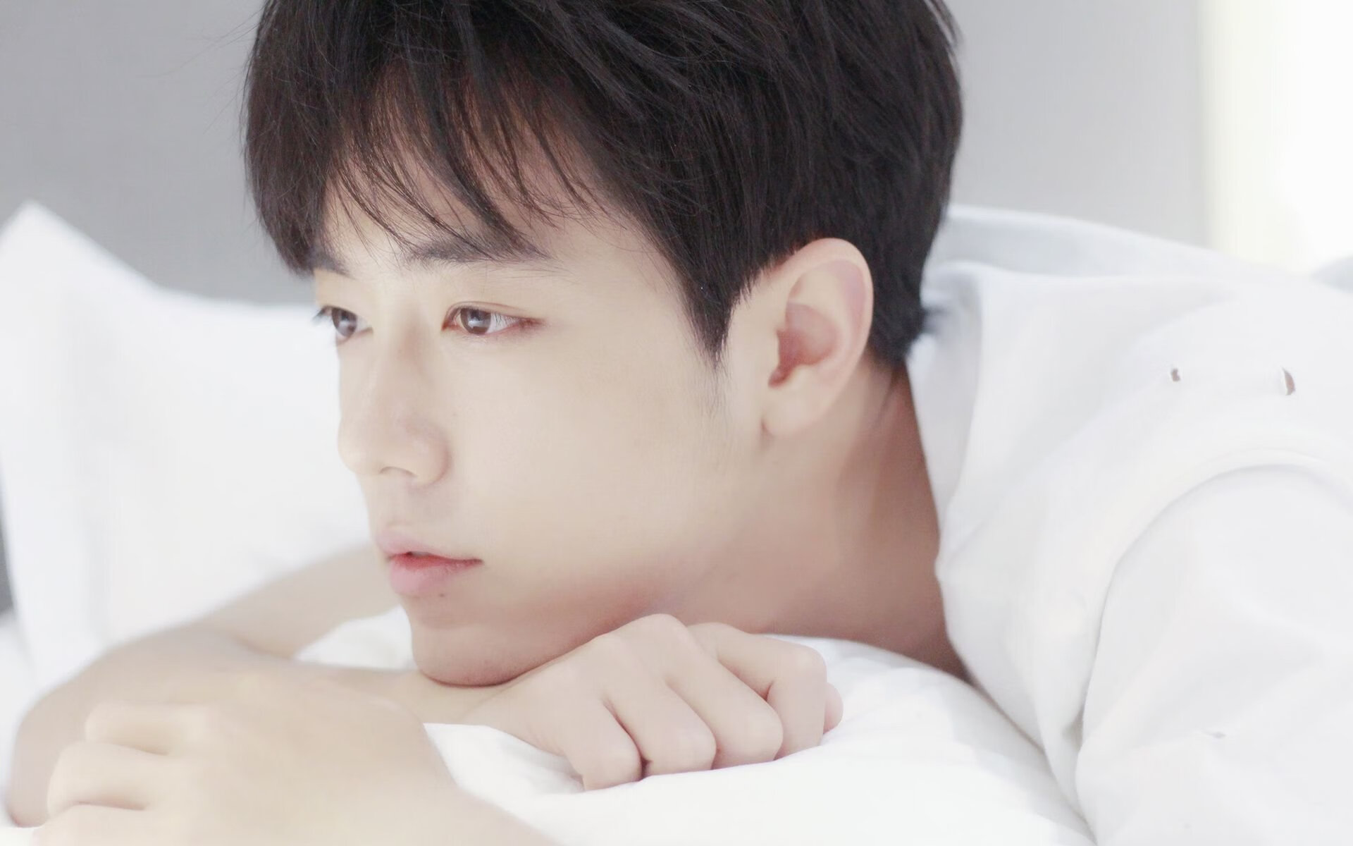 闪电突袭！猛龙速战速决擒步行者，乔治觉醒冠军之魂定乾坤