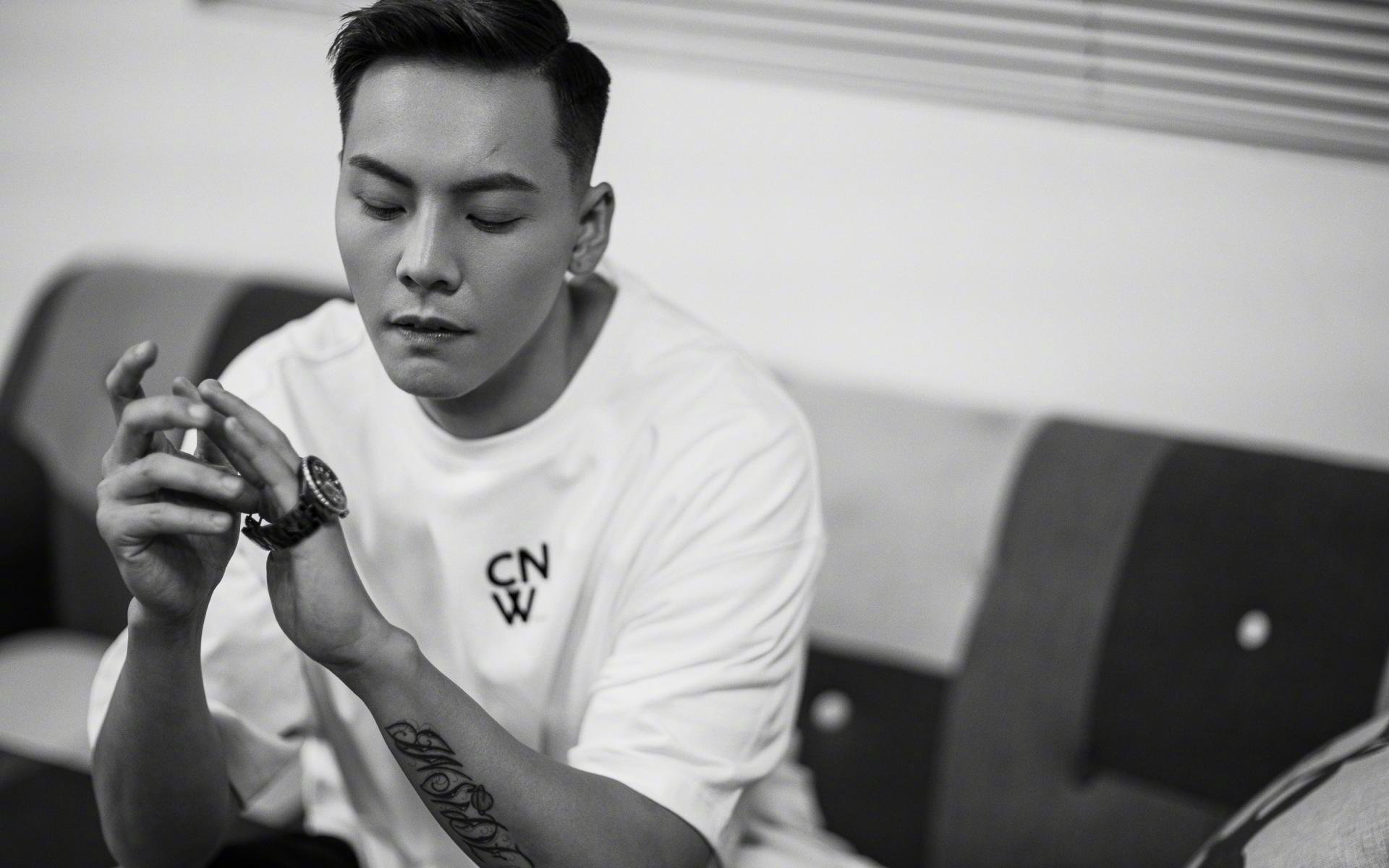 D组王者降临，意大利铁骑碾碎伊拉克，C罗独舞点燃2026世界杯